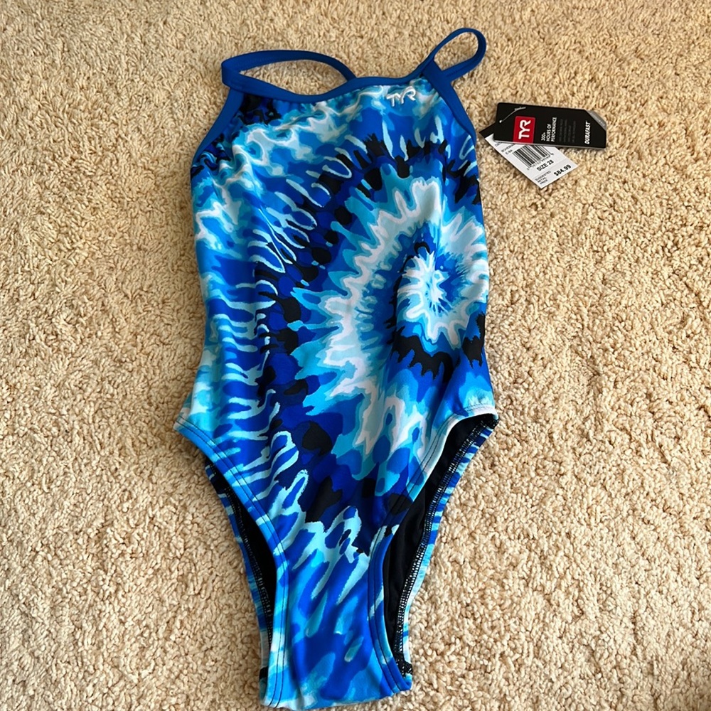 TYR women’s swim